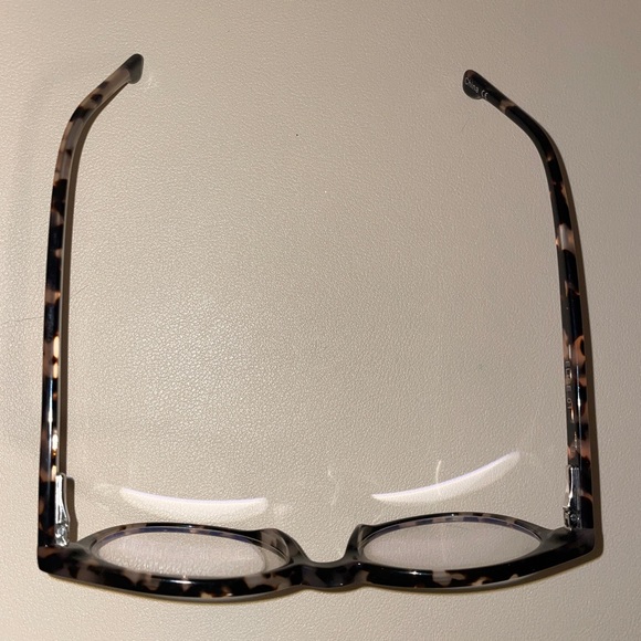 Freyrs Eyewear Elise Blue Light Glasses - Picture 3 of 6